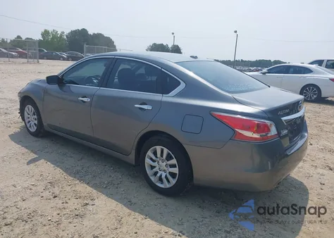 2015 Nissan Altima 2.5 S из США, поврежденный, VIN 1N4AL3APXFN345546